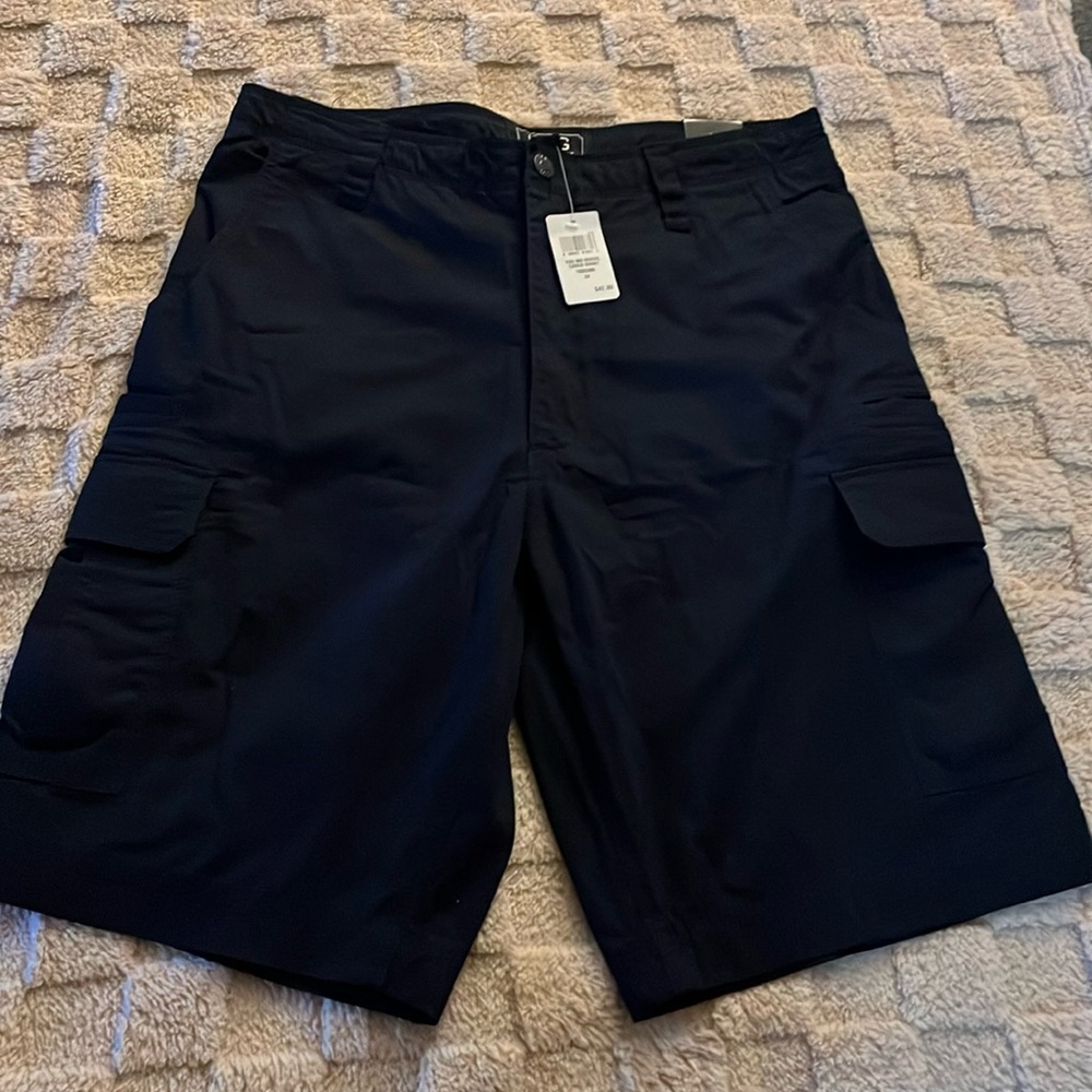 NWT,CSG Cargo Shorts,XL